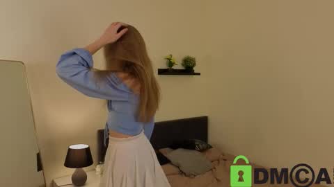 Snapshot of patricia_perry chatting on October 23, 10:39 am Vicki online show from October 23, 10:39 am