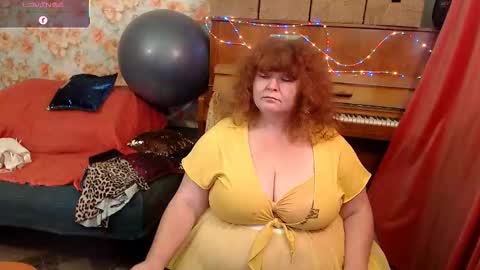 PatsyORose online show from November 30, 9:16 am