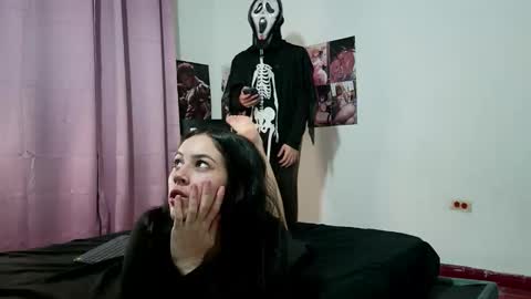 Paul and Vanessa online show from November 1, 4:00 am