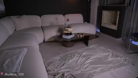 Paula online show from April 16, 9:37 pm