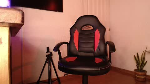 Paul Docux pdocux online show from November 16, 3:41 am