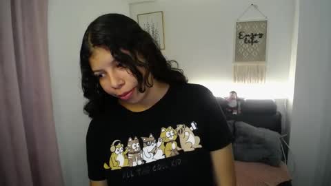 paulina07_ online show from May 15, 3:41 pm