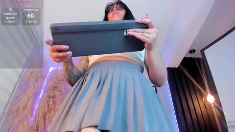 paulina_bennet online show from June 7, 12:43 pm