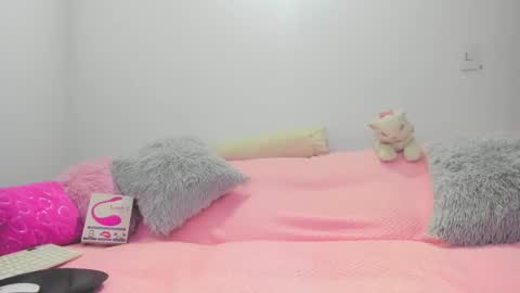 call me ur bbygurl online show from September 14, 11:06 pm