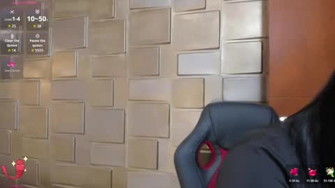 paulinabelen21 online show from April 16, 3:50 am