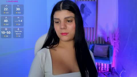Paulina Belle online show from June 26, 2:44 pm
