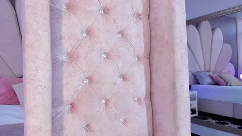 Paulina online show from March 6, 1:10 pm