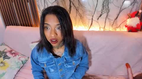 Pauline online show from December 17, 5:14 am