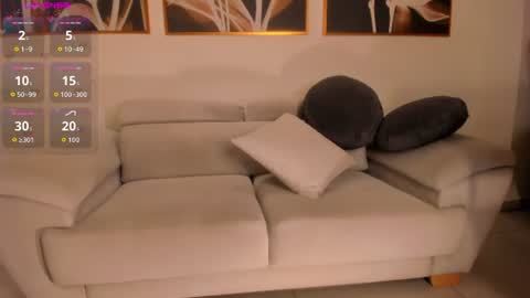 Pauline Sanz online show from July 11, 8:45 pm