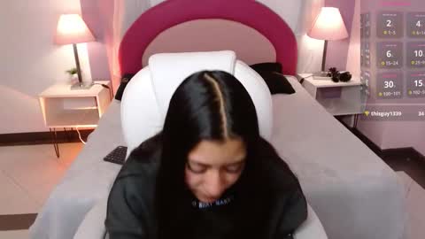 Maria Paula online show from October 3, 2:58 pm