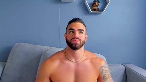 Paul Phoenix online show from February 17, 7:33 pm