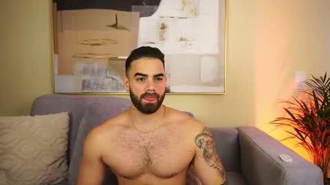 Paul Phoenix online show from February 18, 9:03 pm