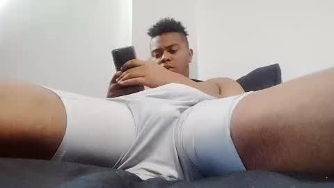 pauttroberto84 online show from October 14, 9:29 pm