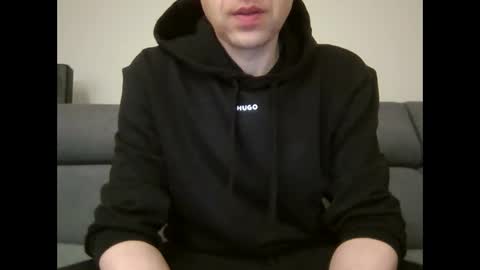 pavesi online show from February 23, 7:49 pm