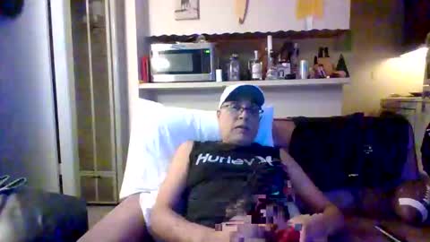 pawgkiller online show from March 12, 1:42 am