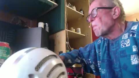 pc8474408 online show from March 29, 3:57 pm