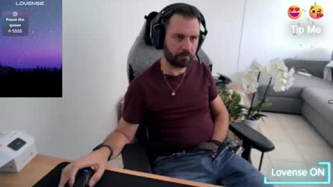 pc92160 online show from October 26, 12:17 pm