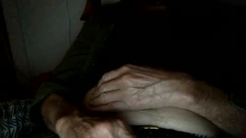 Snapshot of pea23 chatting on September 25, 6:26 pm pea23 online show from September 25, 6:26 pm