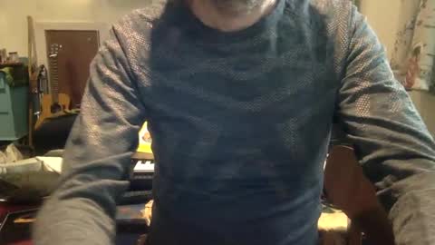 Snapshot of pea23 chatting on January 23, 1:45 pm pea23 online show from January 23, 1:45 pm