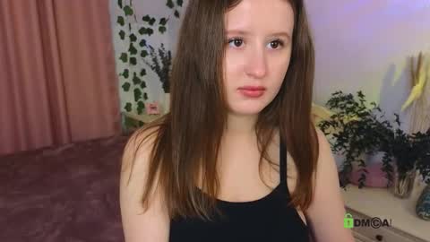 Snapshot of peach_mila chatting on October 11, 4:10 pm your love online show from October 11, 4:10 pm