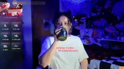 PeachyKeenTV online show from February 18, 3:52 pm