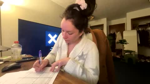 PeachyObsession online show from February 12, 2:04 am