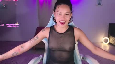 peggy-funn online show from November 20, 1:15 am