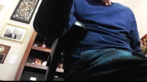 pem1650 online show from January 28, 7:00 pm