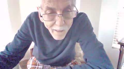 pem1650 online show from January 6, 7:51 pm