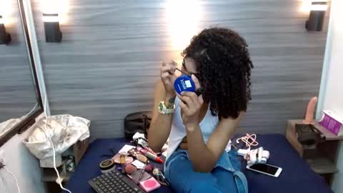 Penelopee Rouse online show from December 3, 7:58 pm