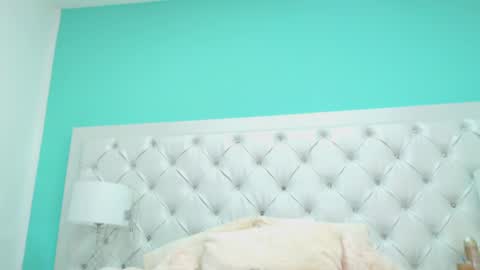 Penelope Laurent online show from September 14, 1:01 pm