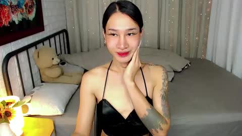 Chloe online show from December 21, 2:18 am