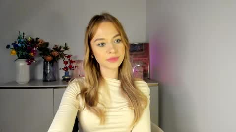 Cindy online show from May 15, 5:38 am