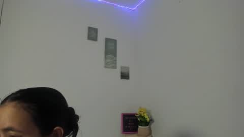 PERLITA  online show from January 9, 9:53 pm