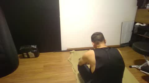 perseusonzeus online show from March 22, 7:34 am