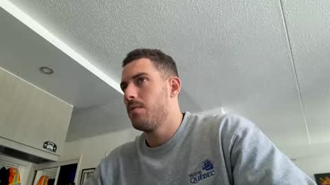 Snapshot of peterskinny24 chatting on February 28, 3:26 pm         ttps VF8L9ABFMref wl share online show from February 28, 3:26 pm