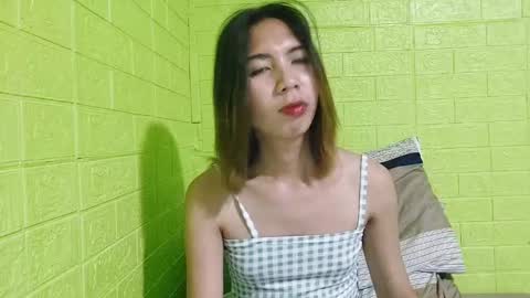 Yuriee online show from January 11, 6:44 pm