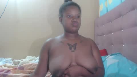 petitechocolatemommy online show from November 29, 6:59 pm