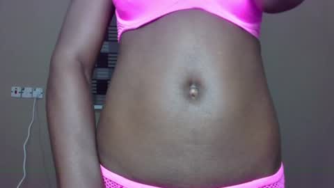 petitexxebony online show from June 25, 3:36 am