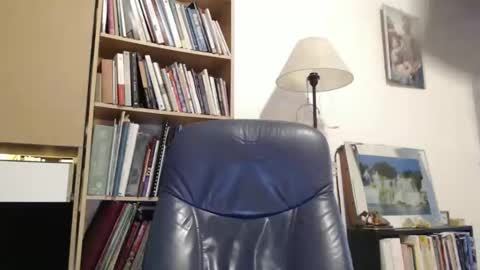 phantasie31 online show from November 18, 9:12 am