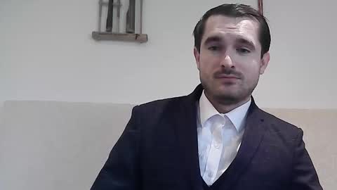 PhilipBorison online show from November 10, 2:42 pm