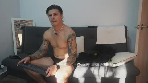 Philip Dalton online show from November 14, 9:27 pm