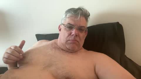 Snapshot of phlpjd chatting on March 12, 8:41 pm phlpjd online show from March 12, 8:41 pm