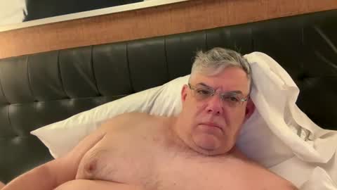 Snapshot of phlpjd chatting on January 13, 2:00 pm phlpjd online show from January 13, 2:00 pm