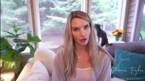 PHOENIX TAYLOR online show from May 2, 11:54 pm