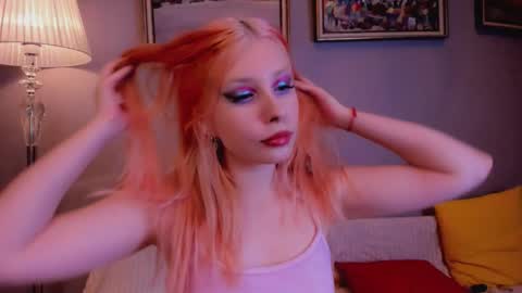 Phoenixvale Pls follow me online show from October 11, 10:02 pm