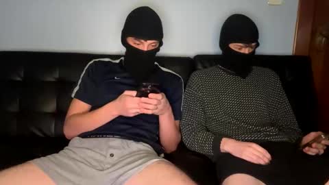 phoenixxtate online show from March 21, 4:18 am