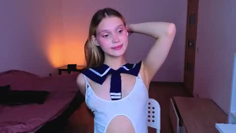 Adeline online show from July 26, 4:54 am