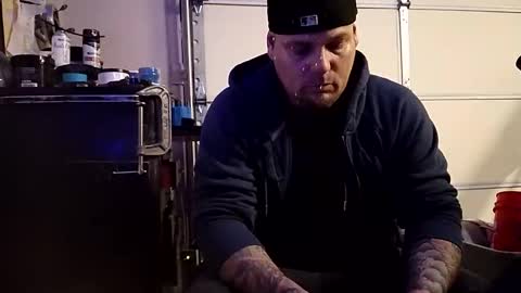 pickleback69 online show from December 28, 11:52 am