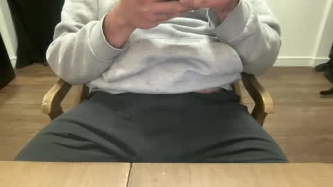 pierced_leather online show from January 12, 7:00 am